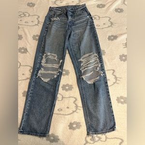 American eagle strigid ripped highest waist baggy straight jean size/6